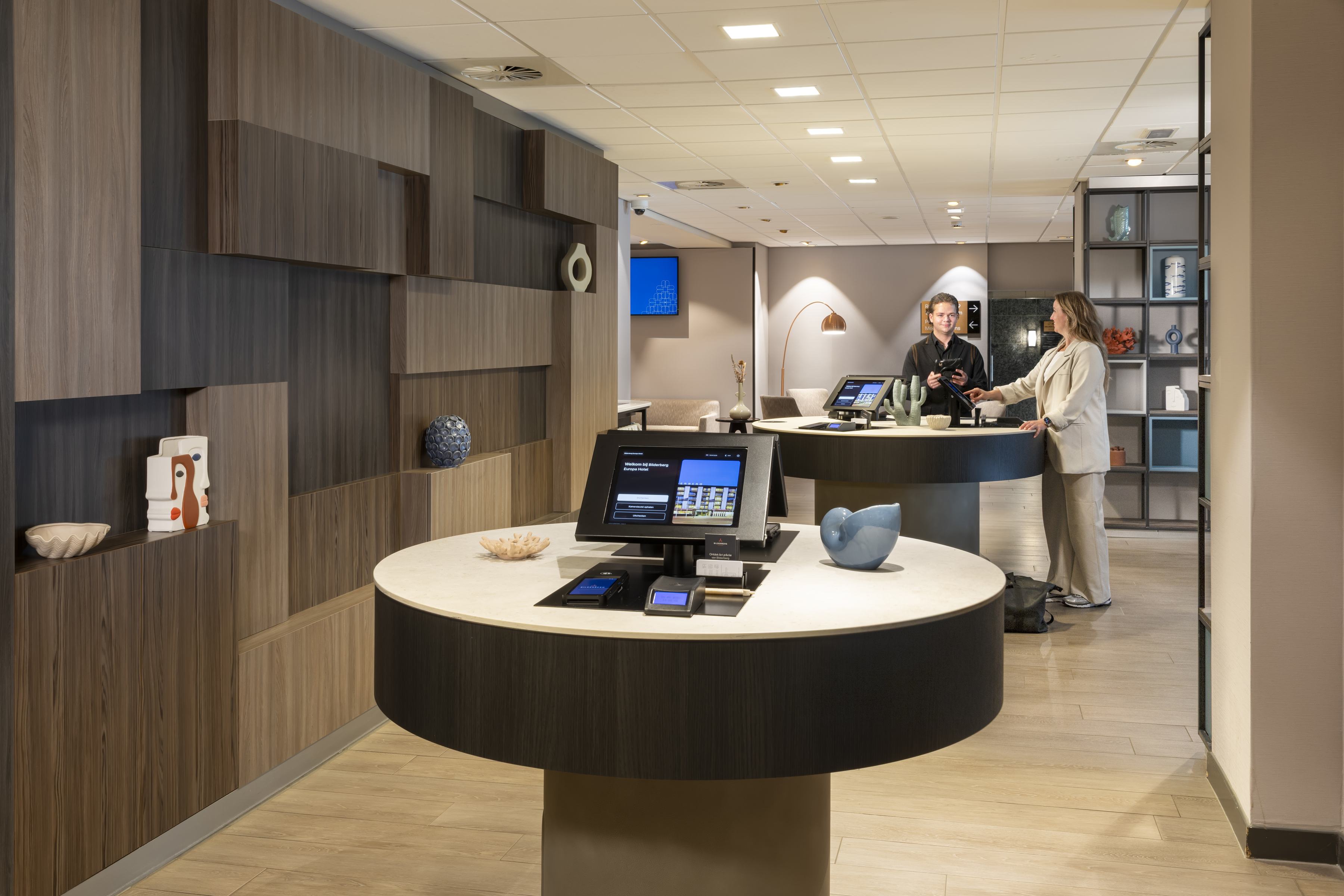 Europa Hotel Welcome Lounge