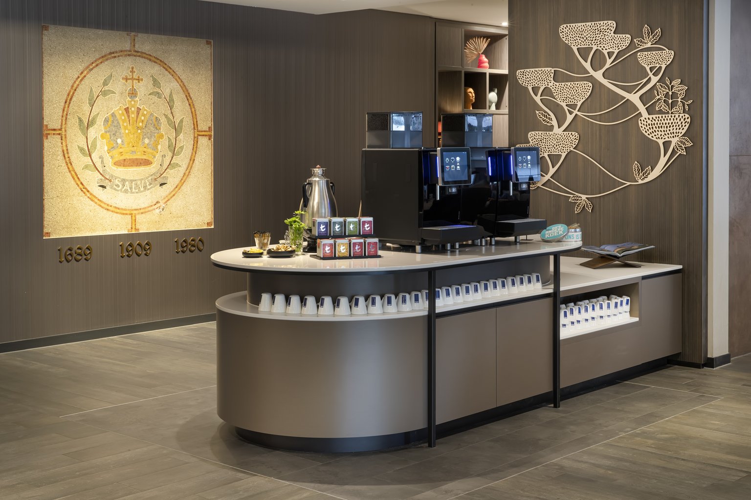 Welcome Lounge