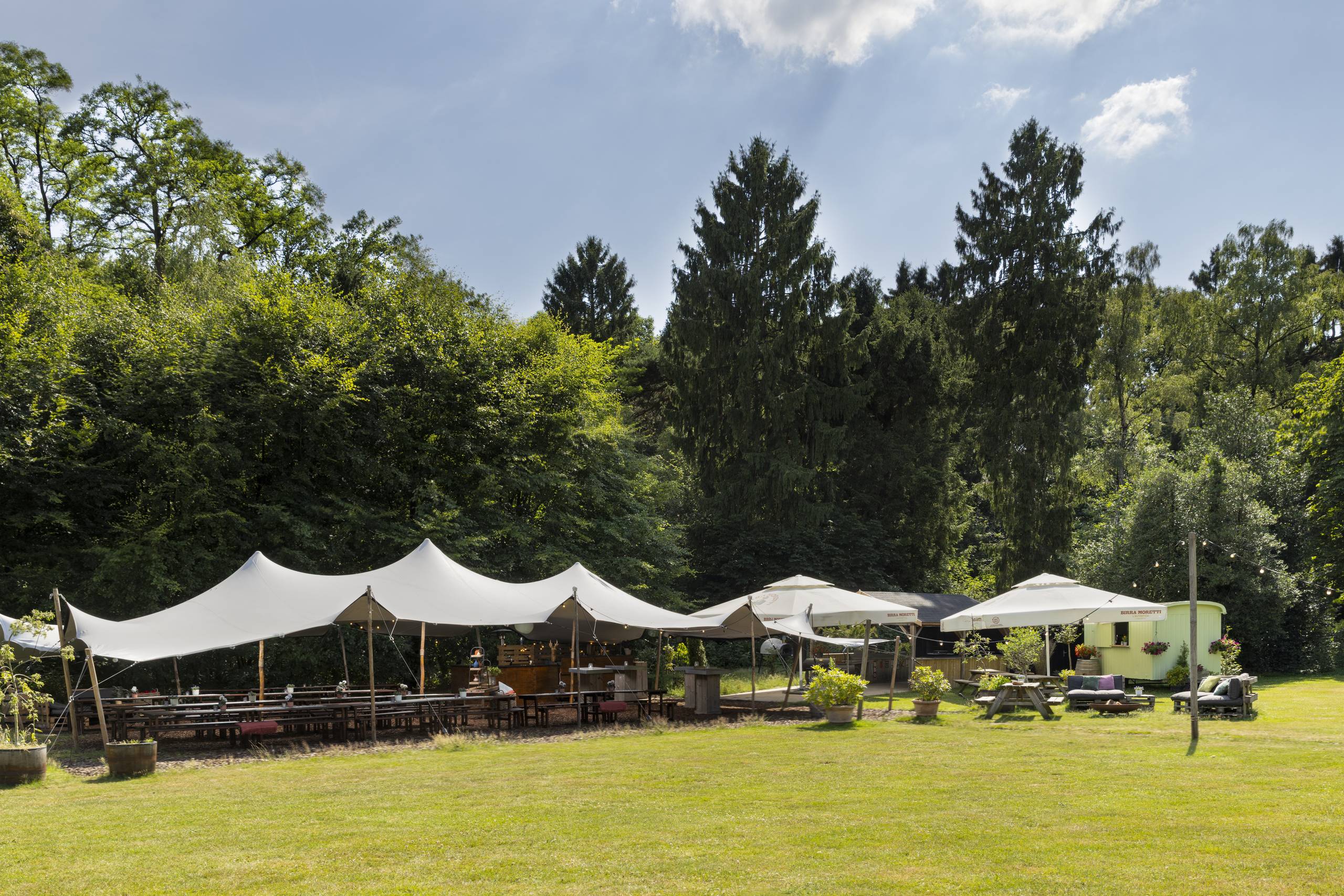 Hotel De Bilderberg - Summer in the woods aanzicht